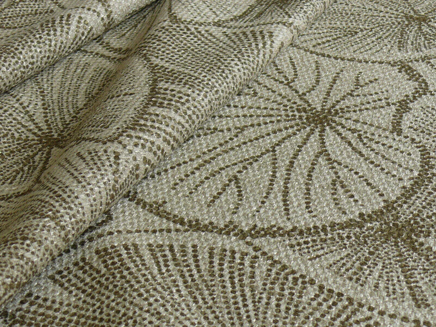 Brunschwig &amp; Fils Del Lago Tropical Print On Speckled Chenille Bty #387