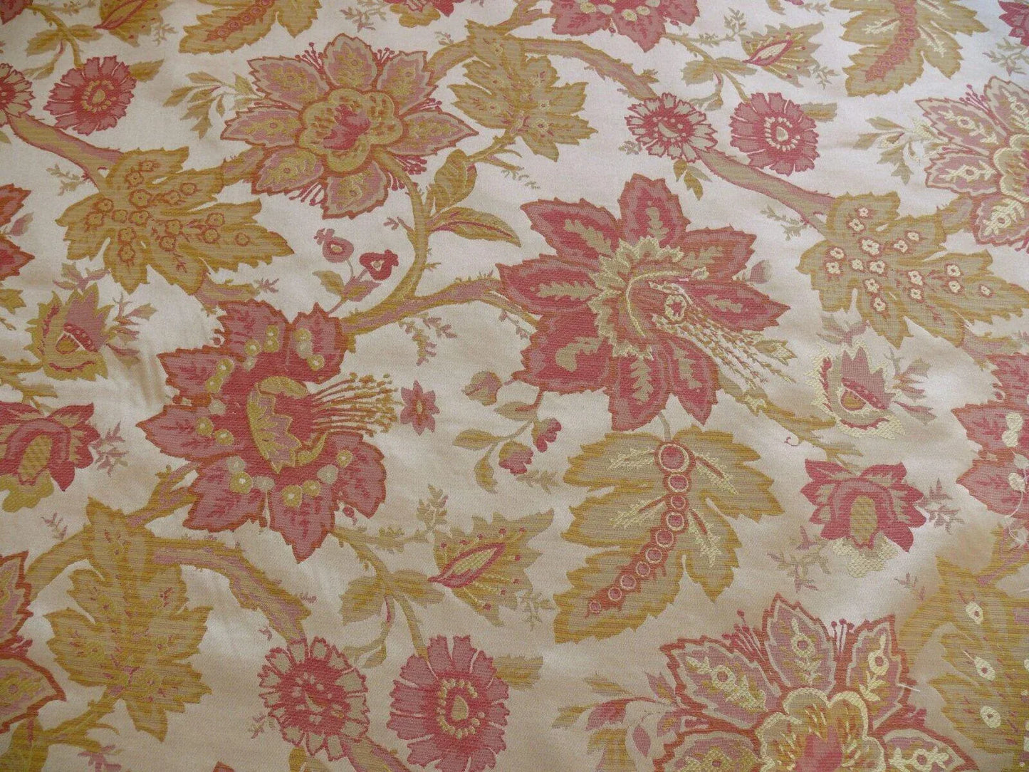 Hiend Exclusive Classic Silk Lampas Jacobean Flower Sparkling Pink+gold+cream (488a, 488b)