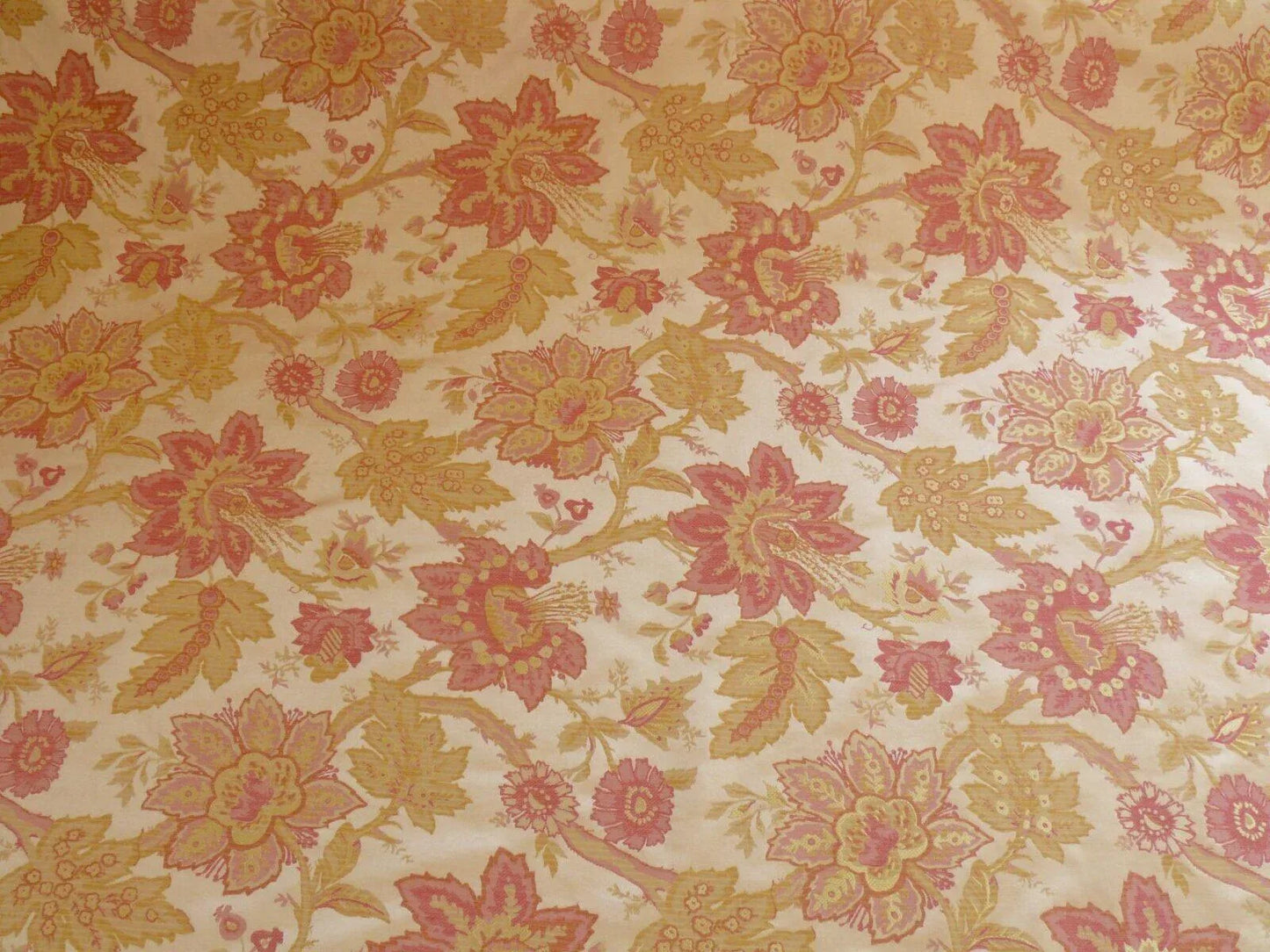 Hiend Exclusive Classic Silk Lampas Jacobean Flower Sparkling Pink+gold+cream (488a, 488b)