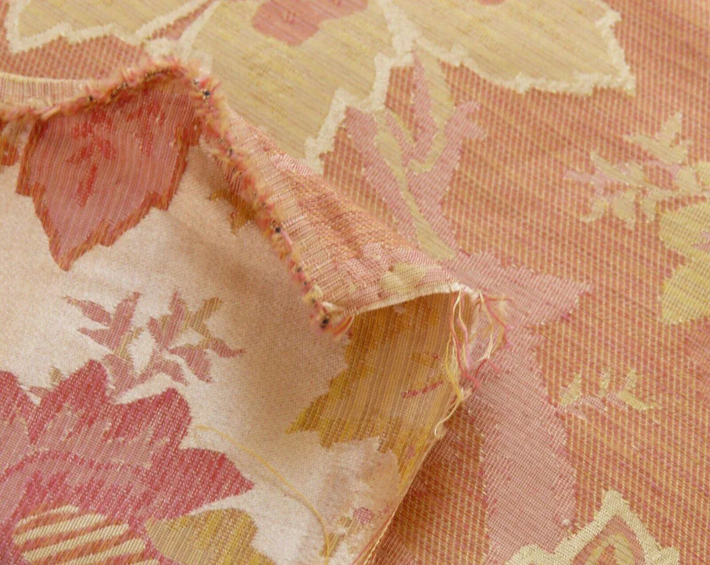 Hiend Exclusive Classic Silk Lampas Jacobean Flower Sparkling Pink+gold+cream (488a, 488b)