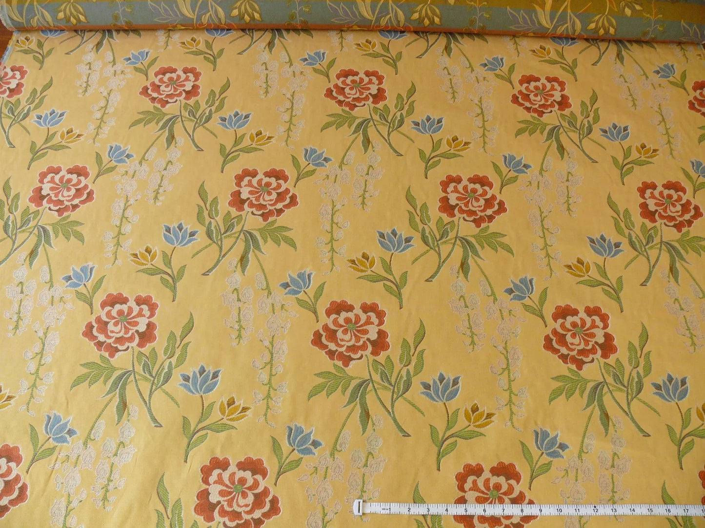 By yard  Kravet Couture Garden Blossoms Flower Tapestry Yellow Gold Red Blue Rose MSRP USD109/Y