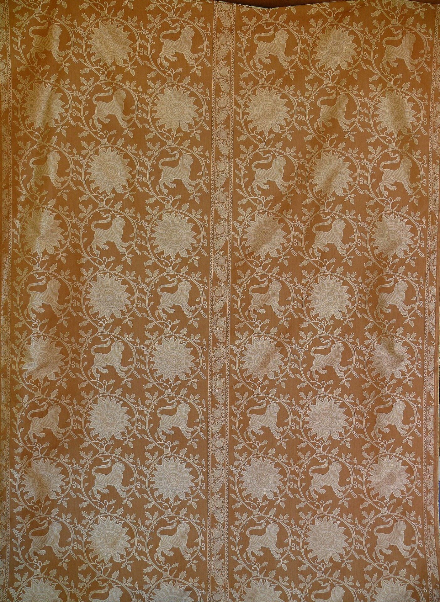 By Yd Lee Jofa Kalabagh Weave Curry Burnt Gold Tiger Sniffs Rose MSRP USD 259/y Border One Side