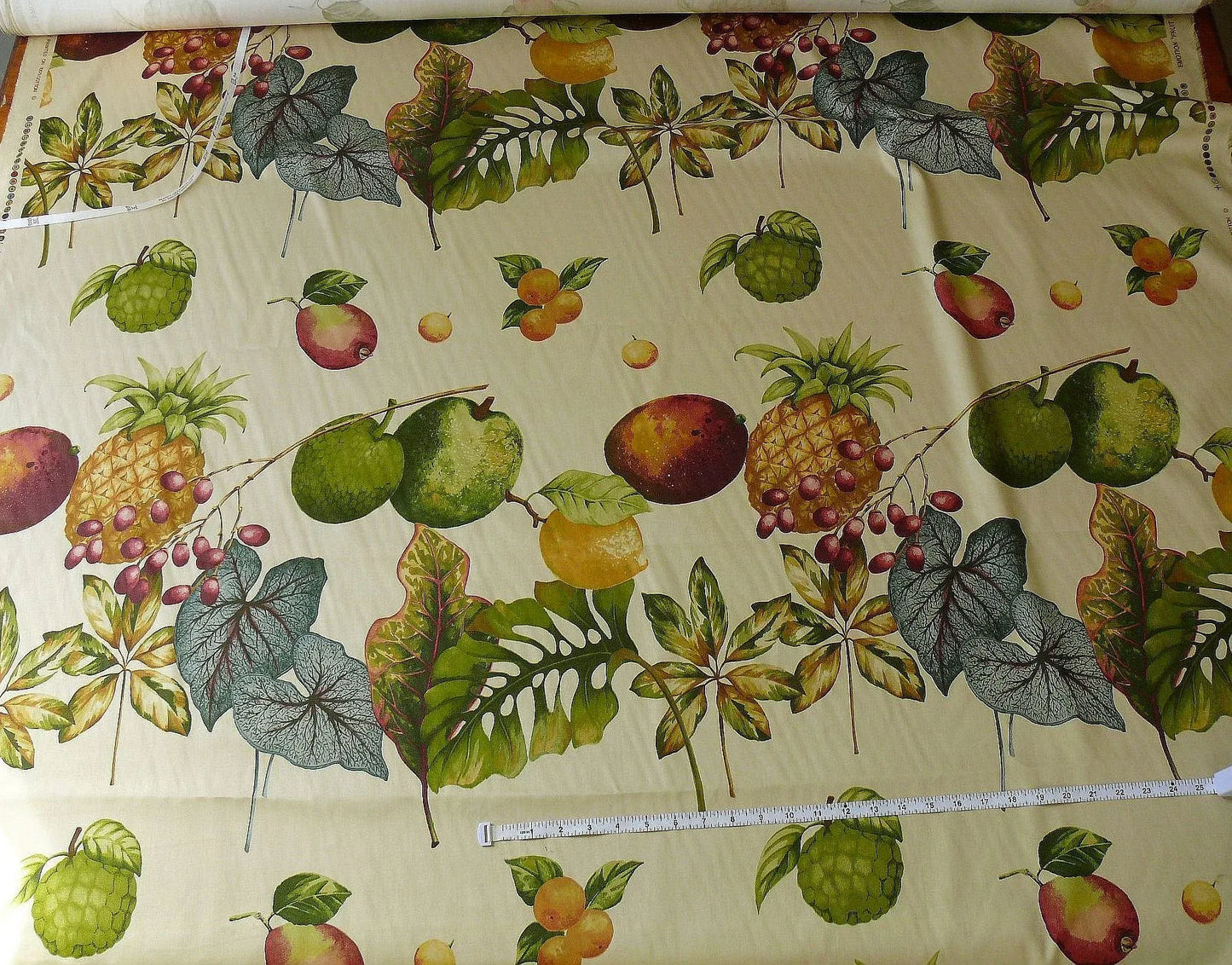 HiEND HF. HOME EMOTION FRUIT COCKTAIL TROPICAL CALADIUM 20 SCREENS! 8.8YDS