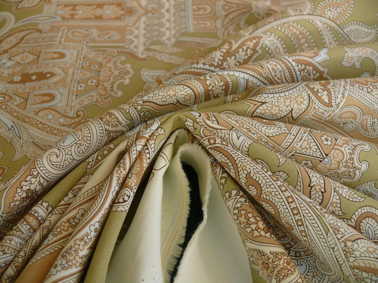 By Yd Scalamandre Pagoda Paisley Cotton Arabesque Garden Hand Printed In Italy Cream Brown On Green MSRP USD 198/YD