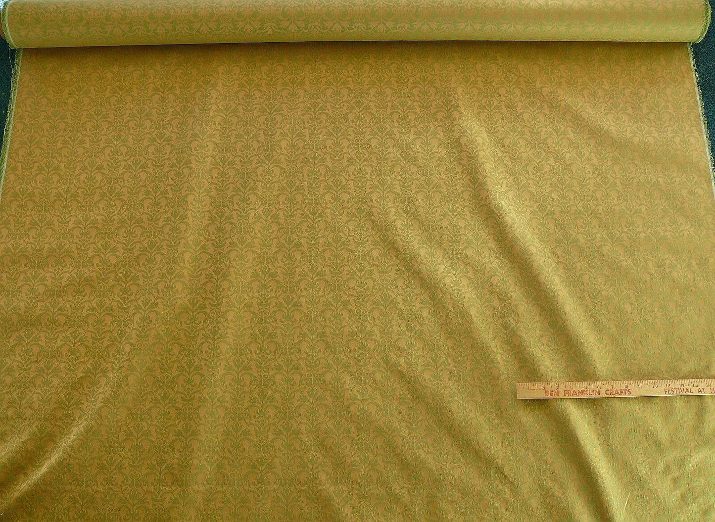 By Yd Scalamandre Fleur Renaissance Damask Willow Green Goldenrod Cotton MSRP USD 141/Y