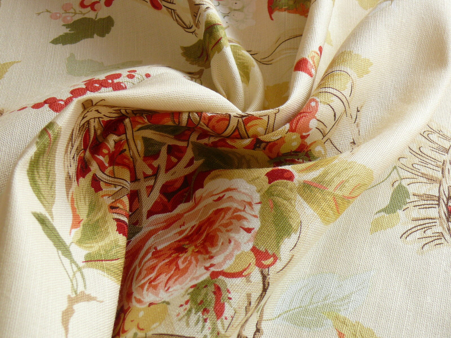 BY Yard COLEFAX &amp; FOWLER "CHELWOOD" BASKET CHERRY COTTON PRINT ON LINEN/LINEN BLEND BTY