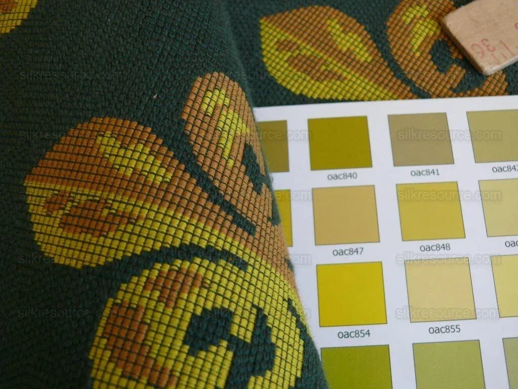 Bty Scalamandre Epingle Fluer De Lys Hunter Green Gold Historical Cotton