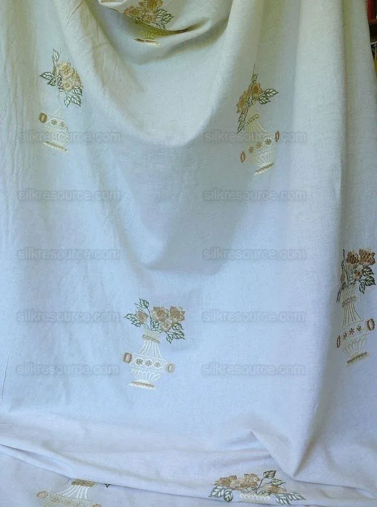 Fabricut Quilvio Embrd Linen/cotton Marigold Yellow On Nat Bty