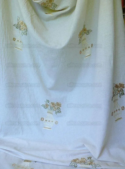 Fabricut Quilvio Embrd Linen/cotton Marigold Yellow On Nat Bty