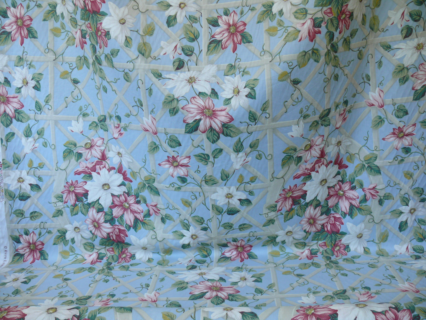 By Yard Ralph Lauren Climbing Clematis Flower On Wooden Lattice Blue Pink Printed Cotton Chintz