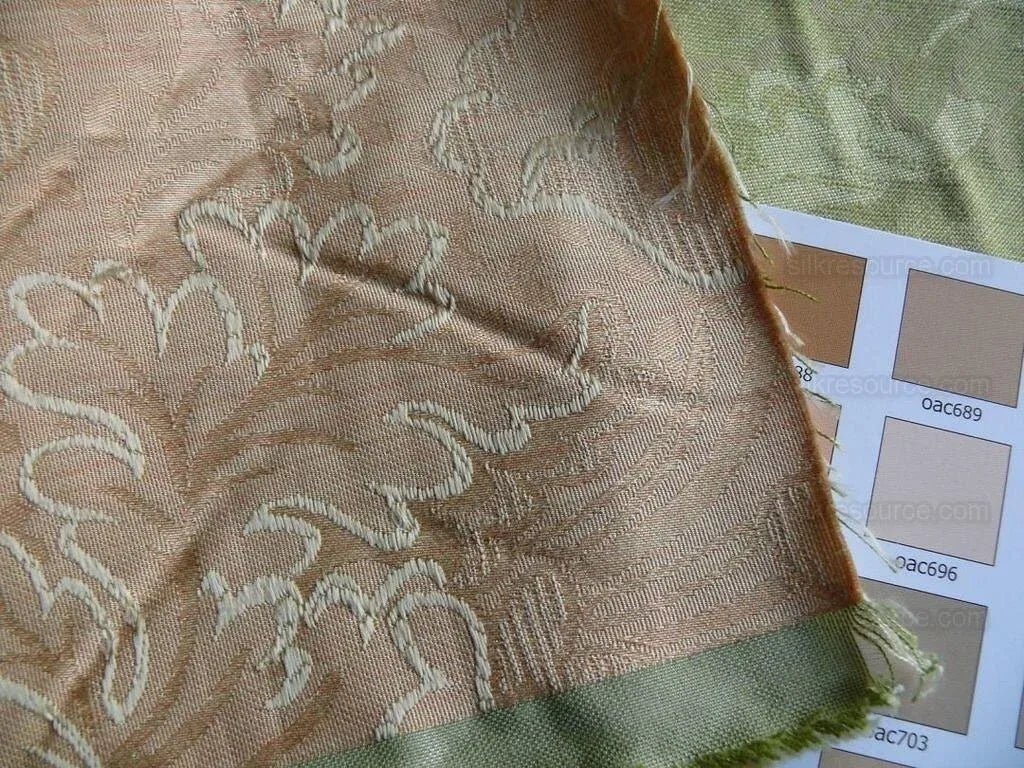 Scalamandre "villa Lante Unito" Lampas Floral Salmon 3.6y