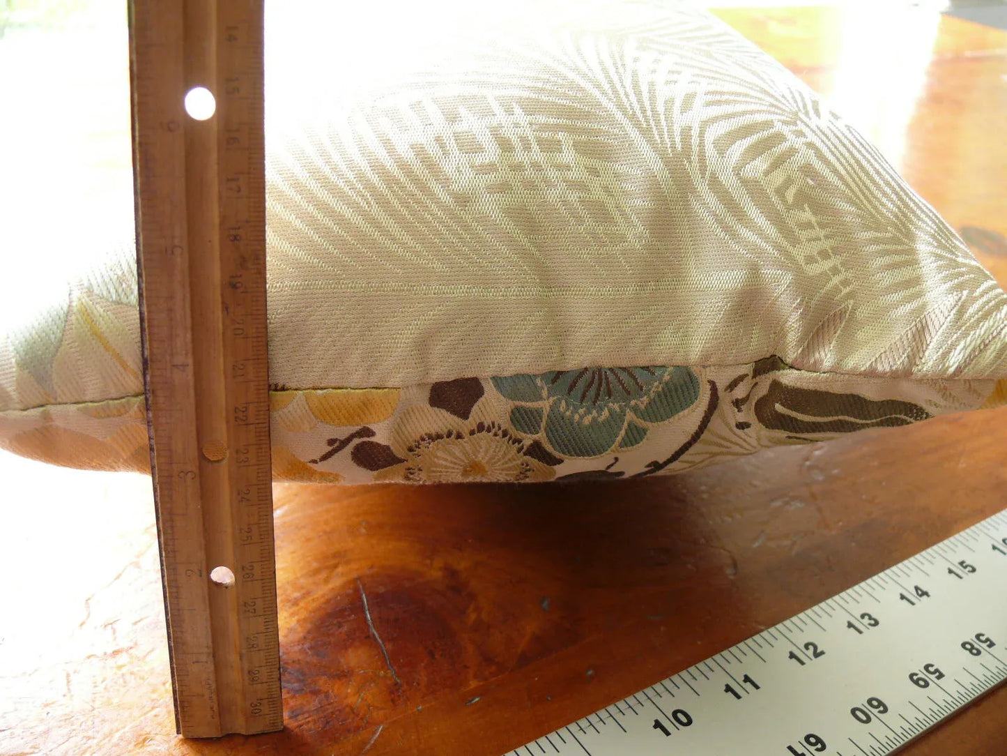 PILLOW KRAVET IMPERIAL KIMONO 24X11" 100% SILK LAMPAS MSRP$270/YD #1483