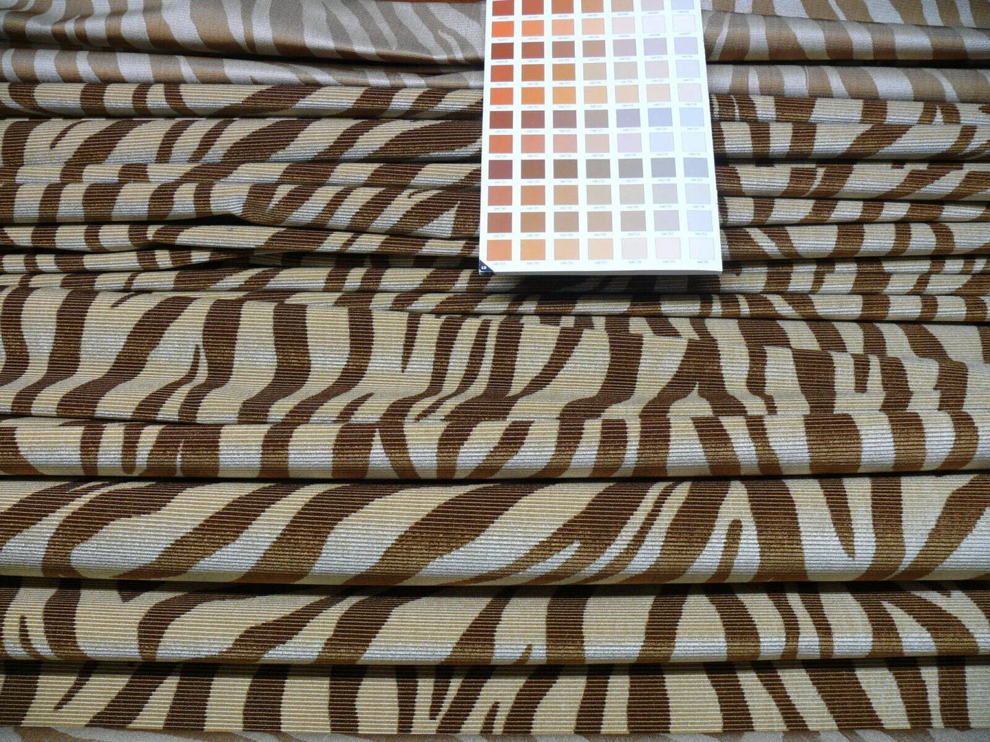 Beacon Hill Mumbai Silk Vevet Copper Zebra Tiger Brown Gold Animal Skin Heavy MSRP USD 663.76/y