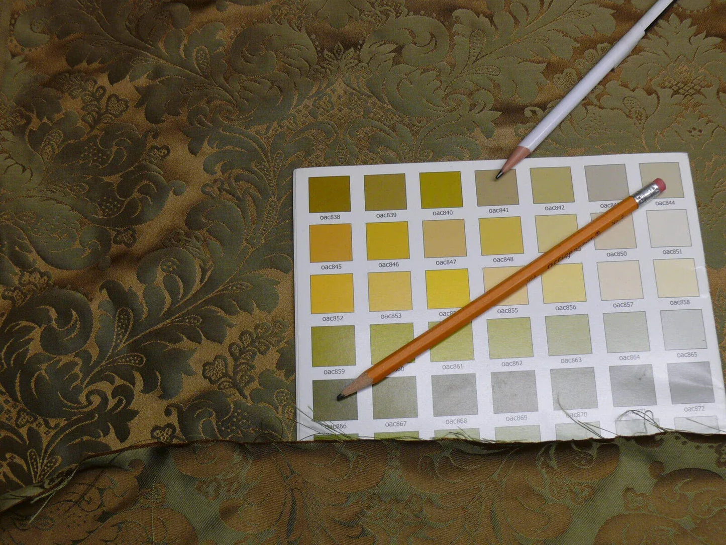 High Quality 100% Silk Damask Renaissance Classic Golden Olive Green Bronze