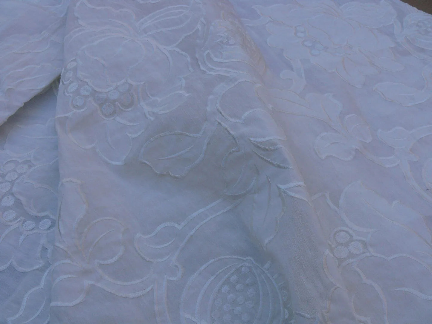4 Berkbox46 Scalamandre 2.4 Yards "granada" Ivory Semi Sheers Embroidery Linen Blend MSRP USD 286/Y