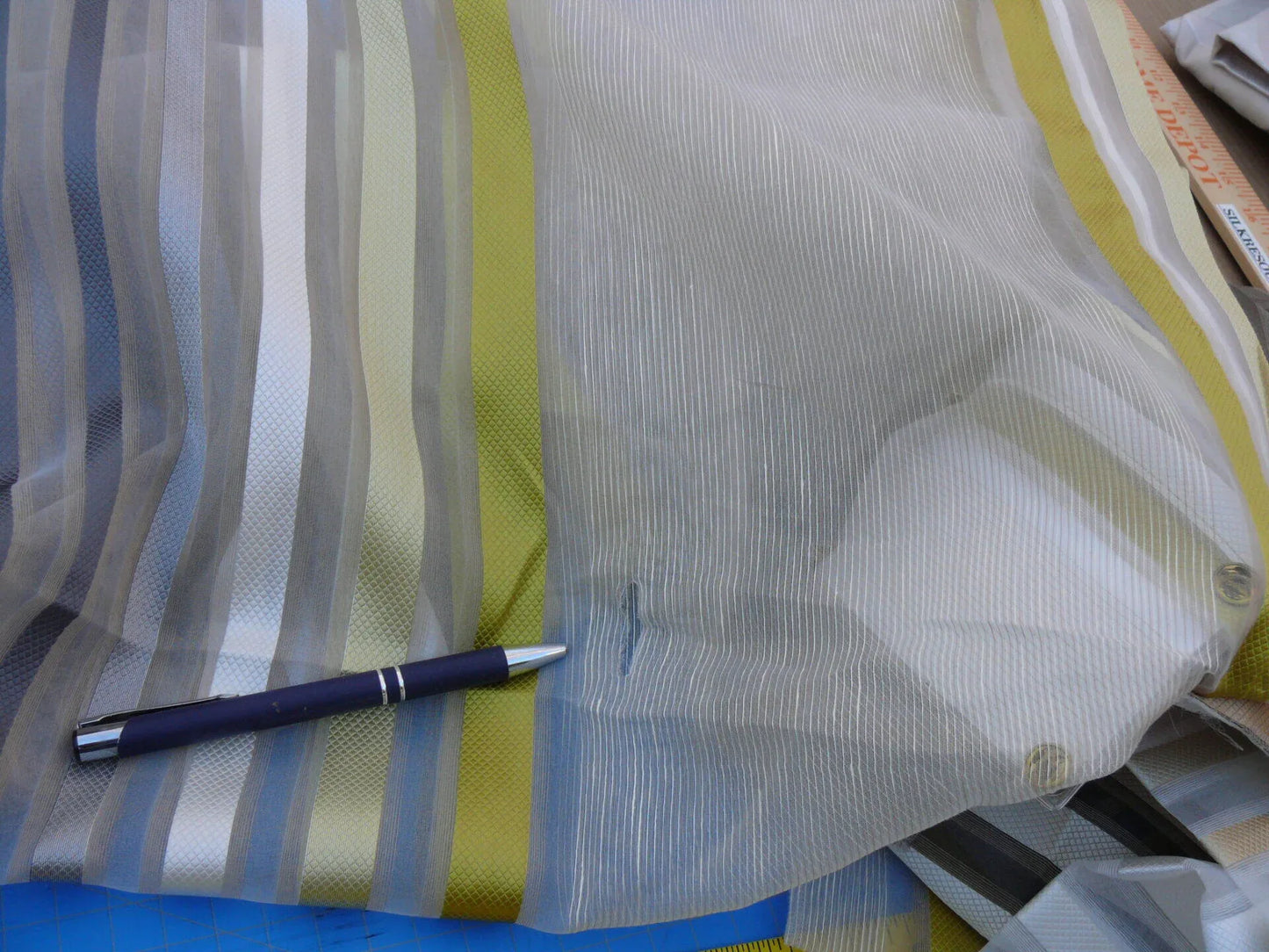 7 Berkbox46 Scalamandre 2.4 Yards "marmara" Moss (main Piece) Plus 5 Pcs 13"x35" Other Colorways, Linen Blend