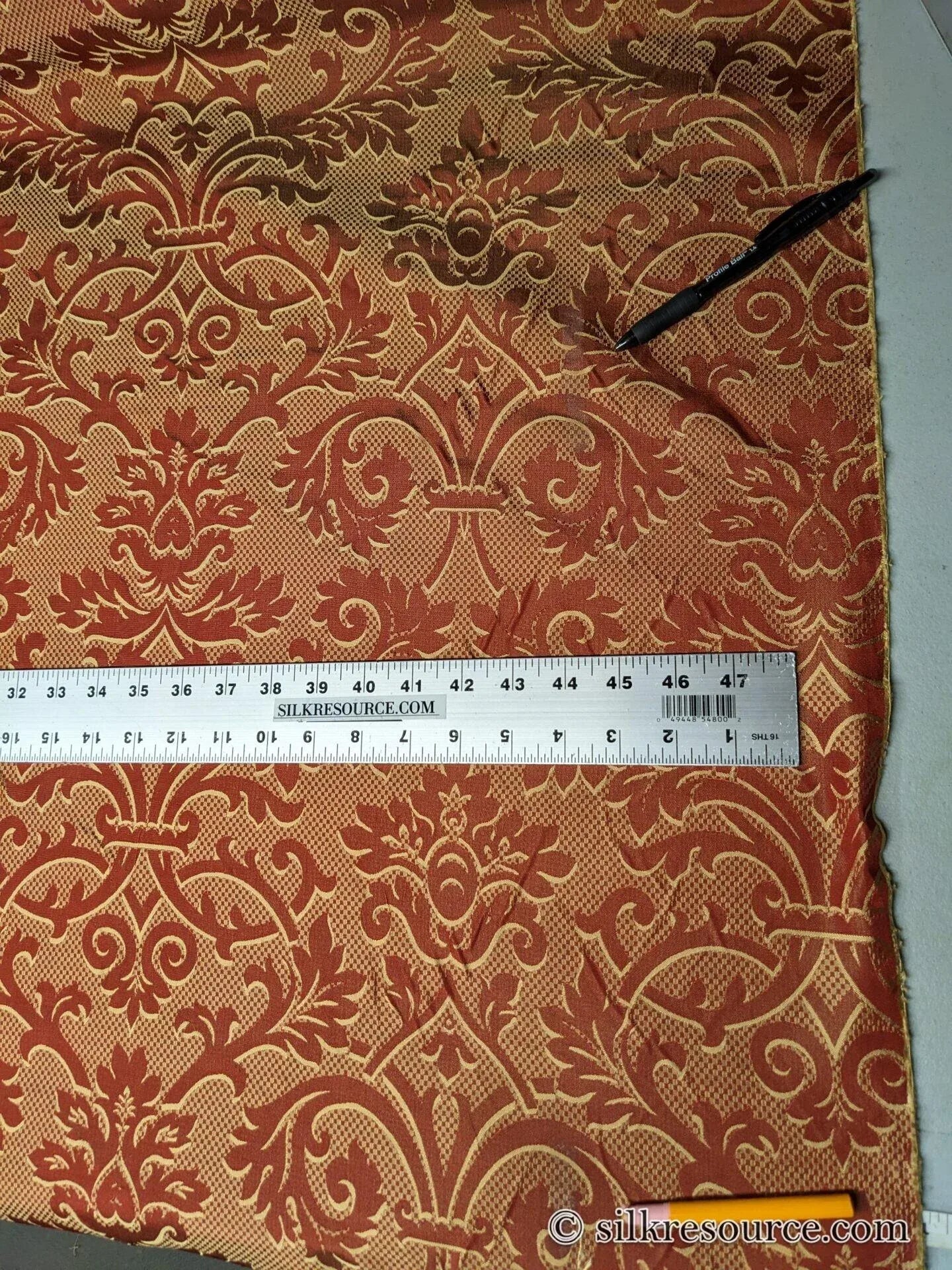 Clarence House "ankara" 100%silk Damask Burgundy &amp; Copper Gold MSRP USD 208/Y