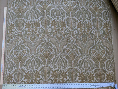 Scalamandre Classic Renaissance Medallion in Golden Chenille