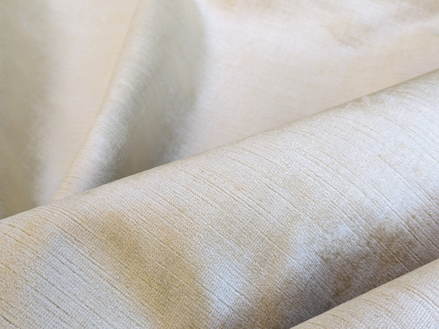 By Yd Schumacher Light Gold Champagne Velvet Silky MSRP USD200/Y