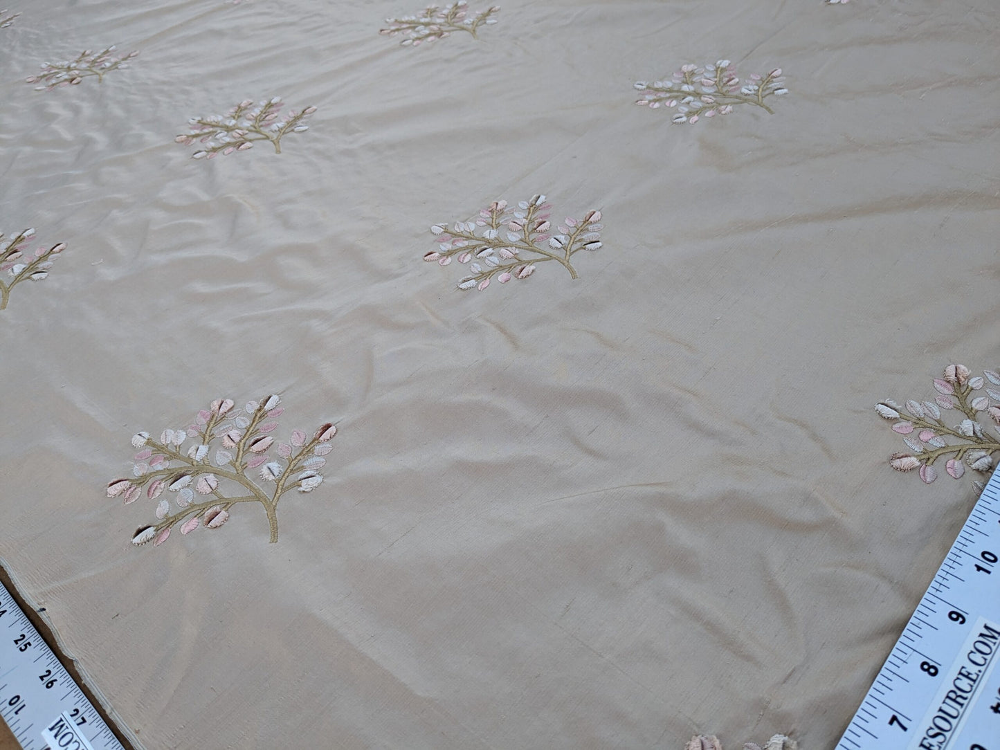 By Yd Kravet Silk Dupioni Embroidery Beige Pink Sprig MSRP USD 100+/Y