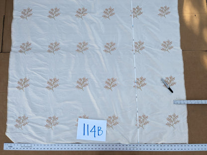 2.5Y Kravet Silk Dupioni Embroidery White Pink Sprig MSRP USD 100+/Y Minor defects