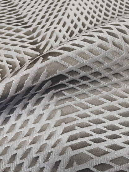 18 EV34 Special Square Jacquard by Lelievre Paris Baccara M1 Graphite Gray Small Scale Texture Diamond Polyester MSRP USD300+/y