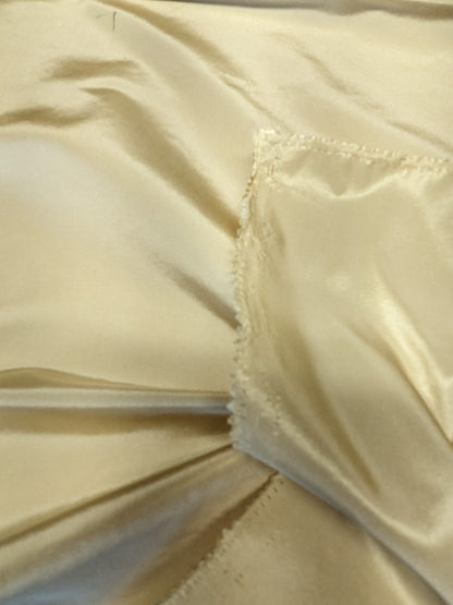 79 EV34 Special Square Plain Fabric by Tassinari and Chatel Faille Creme Gris Cream White Silk Plain MSRP USD1400+/y