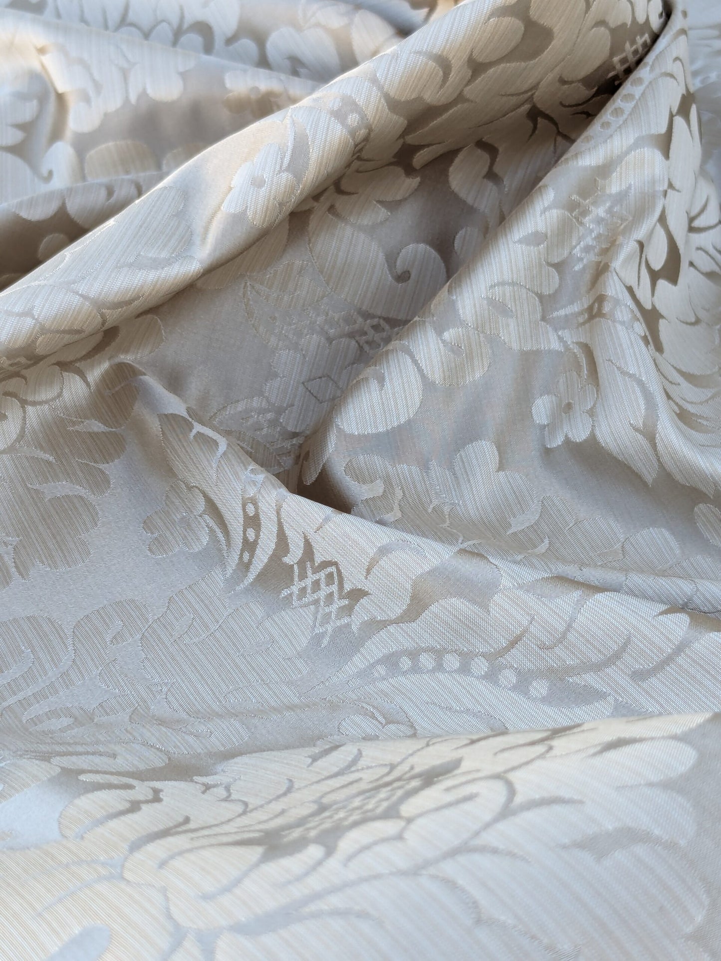 High End Veranda Renaissance Damask 100% Silk Taupe Beige