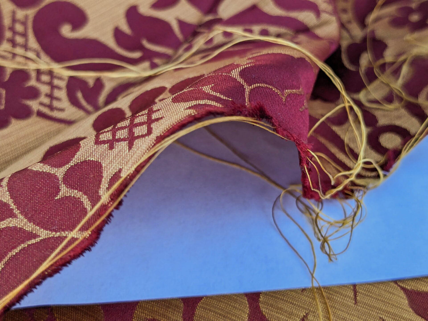 High End Veranda Renaissance Damask 100% Silk Red and Gold