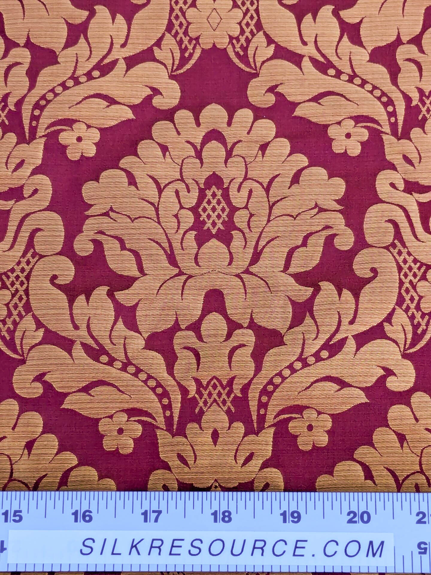 High End Veranda Renaissance Damask 100% Silk Red and Gold