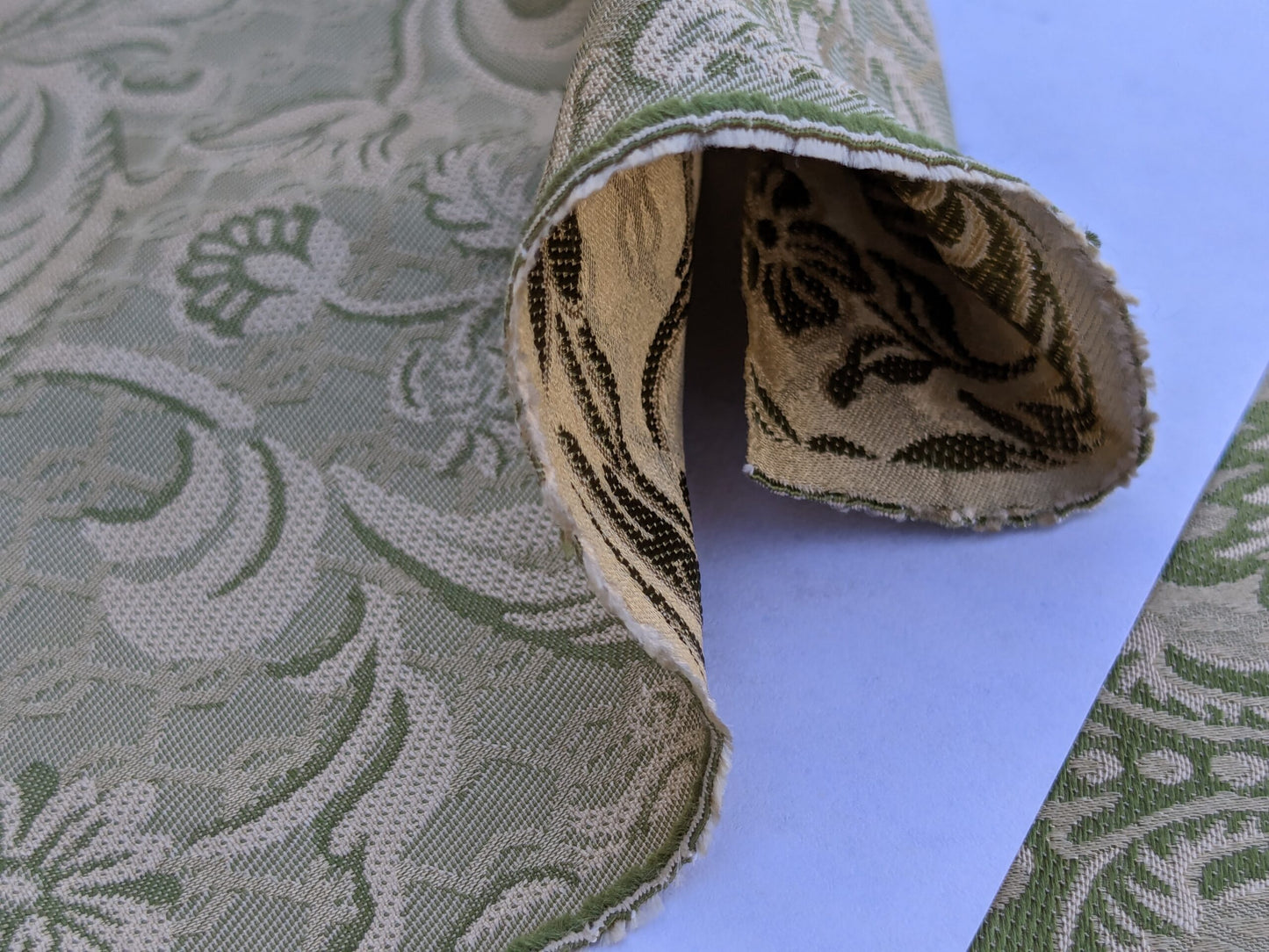 In Name of Rose Medallion Acanthus Renaissance Silk Damask Jacquard Pale Green & Gold MSRP USD 225Y