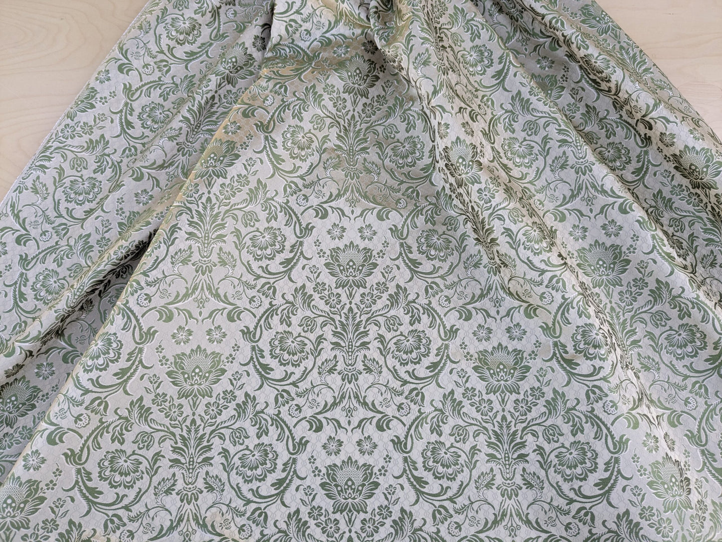 In Name of Rose Medallion Acanthus Renaissance Silk Damask Jacquard Pale Green & Gold MSRP USD 225Y
