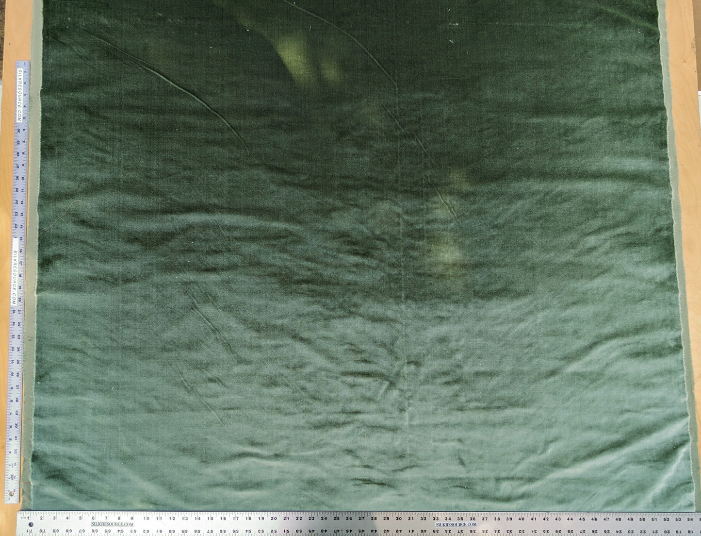 2.5 yard piece, Queen's Silk Velvet *Forest* Radiance Highest Quality Heavy 39,000+ martindale MSRP USD 728/Yard