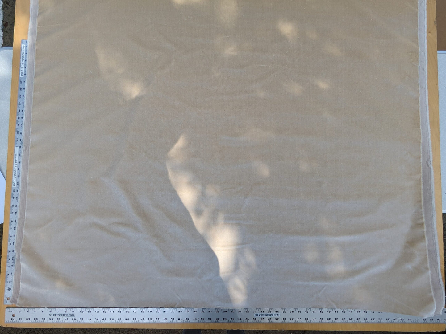 King's Silk Velvet Cream Buttery White Radiance Highest Quality Heavy 39,000+ martindale MSRP USD 728/Yard