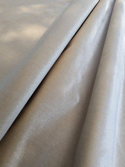 King's Silk Velvet Cream Buttery White Radiance Highest Quality Heavy 39,000+ martindale MSRP USD 728/Yard