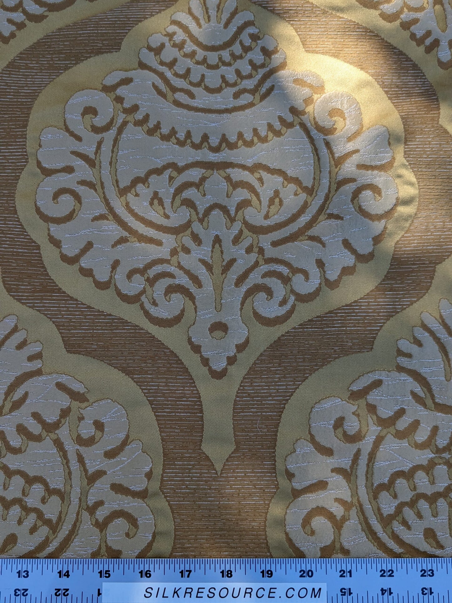 By Yd Lee Jofa Ashton Damask Gilt Gold Silk Sculptural Damask Reversible Medallion Renaissance MSRP USD 270/y