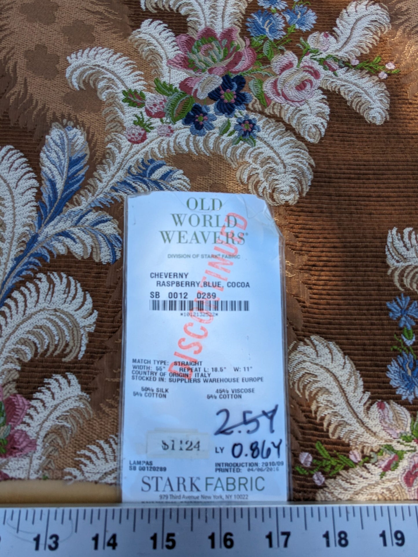 Scalamandre Length 0.86Y Cheverny Raspberry Blue Cocoa Floral Historic MSRP USD 2452/y