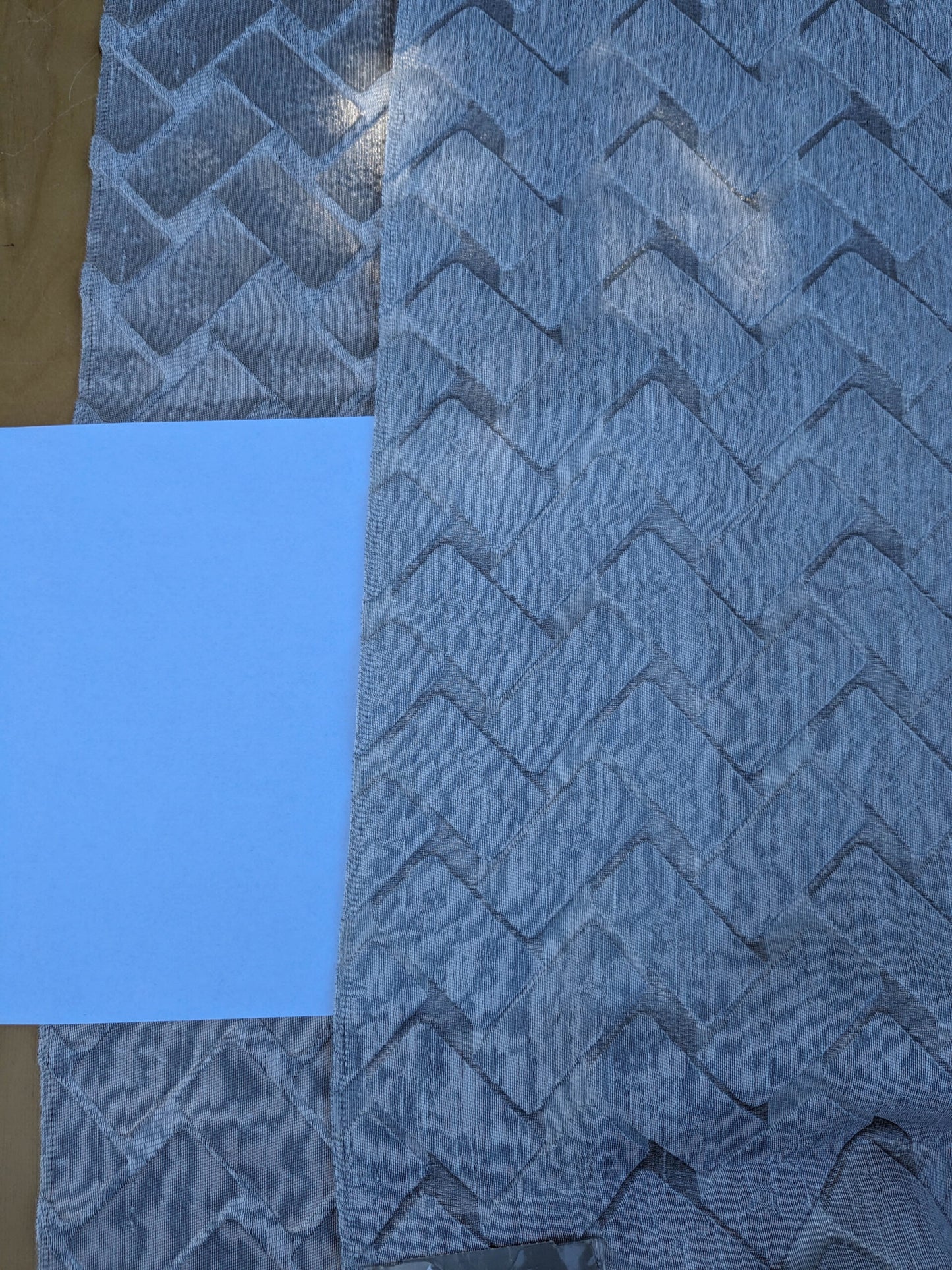 1 EV35 Length 2.5y Aldeco Union Oyster Gray Sheers Chevron Geometric MSRP USD 300+/y