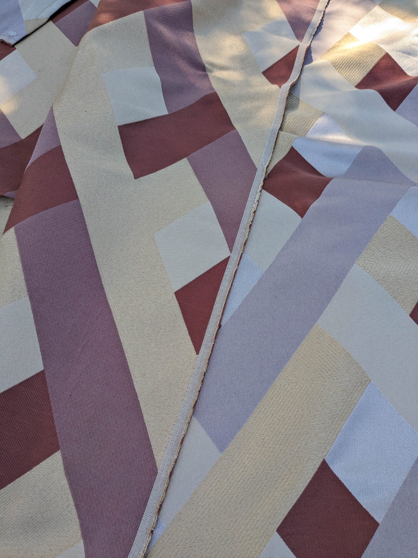 6 EV35 Length 2.5y Lelievre Scala M1 Poudre White Yellow Diamond Geometric Jacquard MSRP USD 500+/y