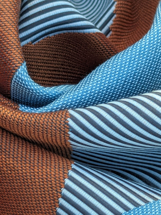 18 EV35 Length 1.4y Lelievre Paris Allure M1 Make Up Orange Blue White Gray Large Jacquard Abstract Graphic MSRP USD574/y