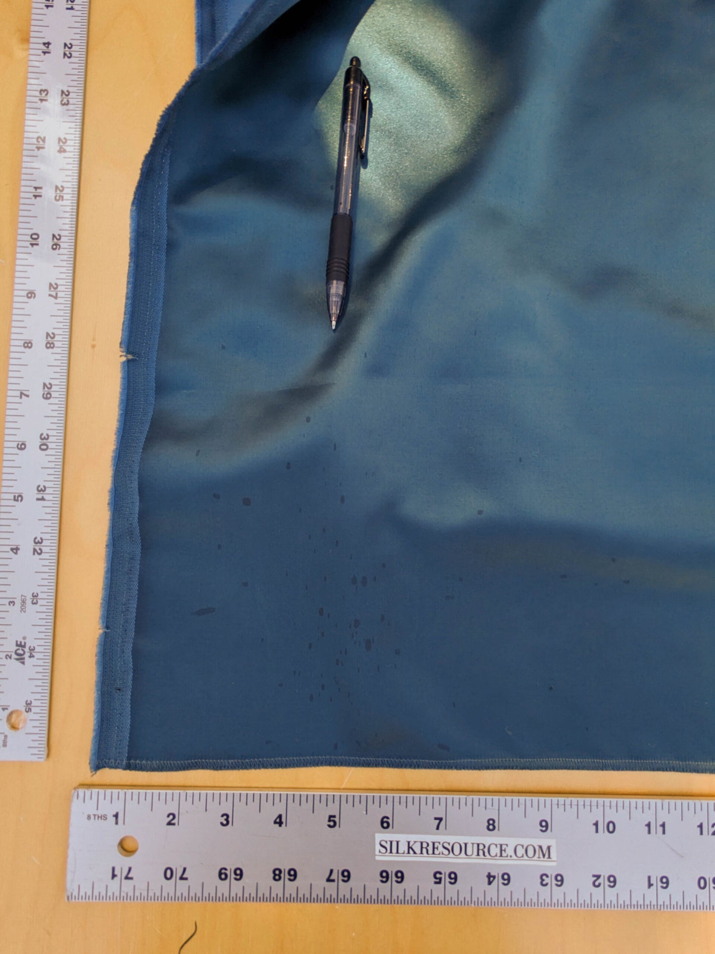 23 EV35 Length 2.5y Lelievre Miroir Canard Blue Gray Silk Plain MSRP USD 300+/y