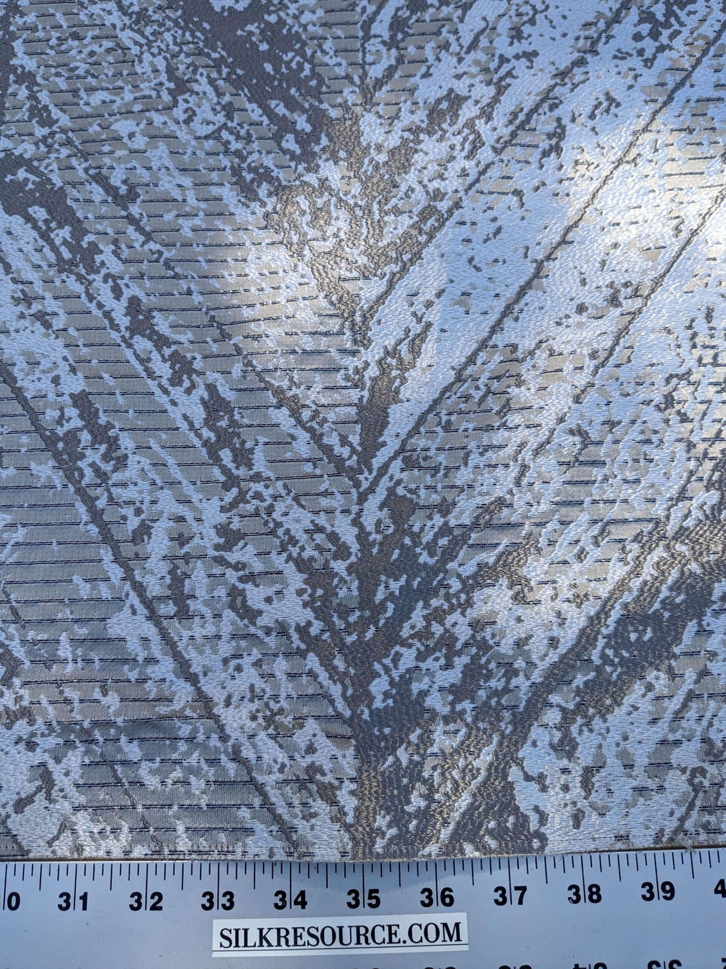 26 EV35 Length 1.5y Old World Weavers Chiron Cosmic Dust Beige Silver White  Jacquard Velvet Chevron Herringbone MSRP USD 500+/y