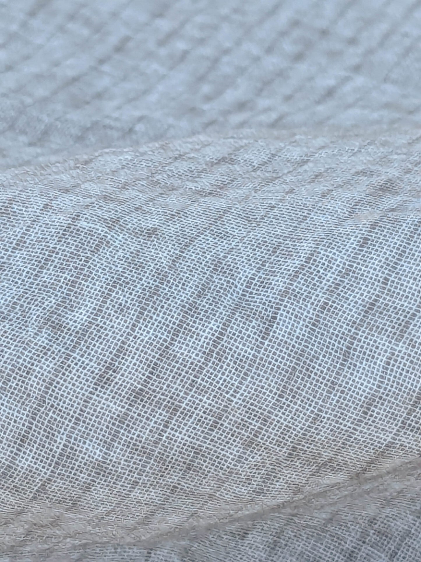 37 EV35 Length 2.4y Christian Fischbacher Nuvola Cocoa Gray Sheers Stripe MSRP USD 300+/y