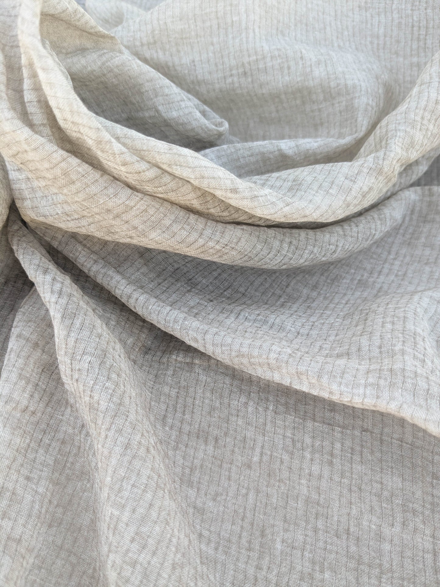 37 EV35 Length 2.4y Christian Fischbacher Nuvola Cocoa Gray Sheers Stripe MSRP USD 300+/y