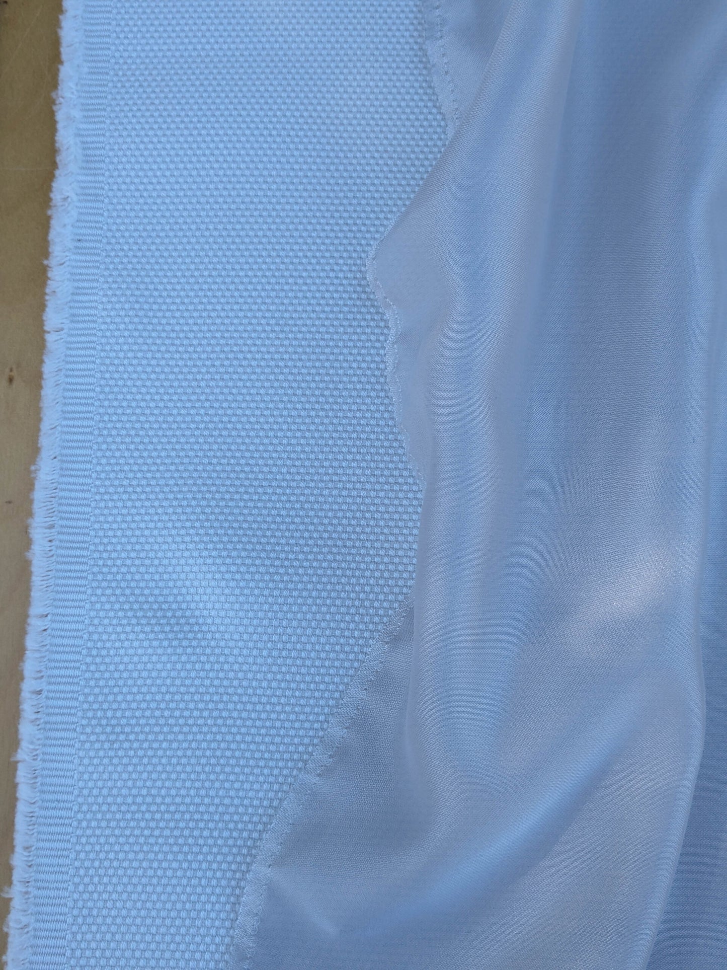 38 EV35 Length 2.5y Aldeco Illusive Voile Fr Linen White Sheers Solid MSRP USD 200+/y