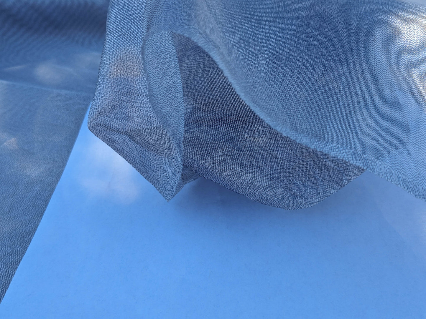 43 EV35 Length 2.9y Lelievre Adrien M1 Argent Light Gray Solid Sheers Polyester Trevira MSRP USD400/y