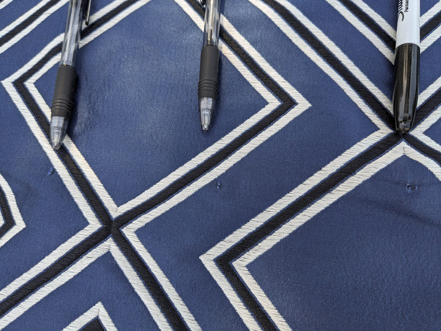 50 EV35 Length 2.4y Scalamandre Corridor FR Nuit Blue White Large Jacquard Diamond Geometric MSRP UD300+/y