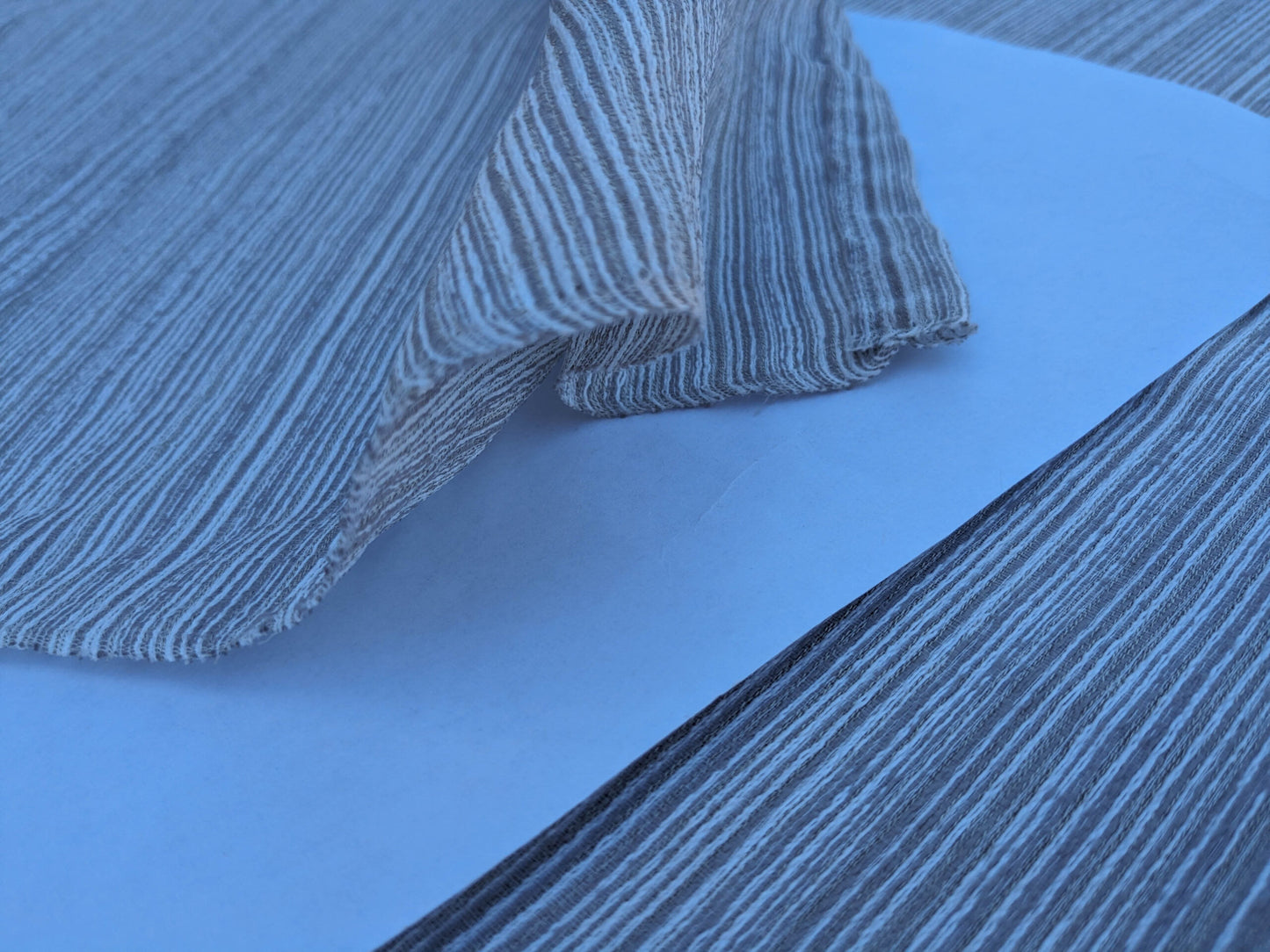 51 EV35 Length 2.8y Lelievre Paris Briscola M1 Argent White Gray Texture MSRP USD500+/y