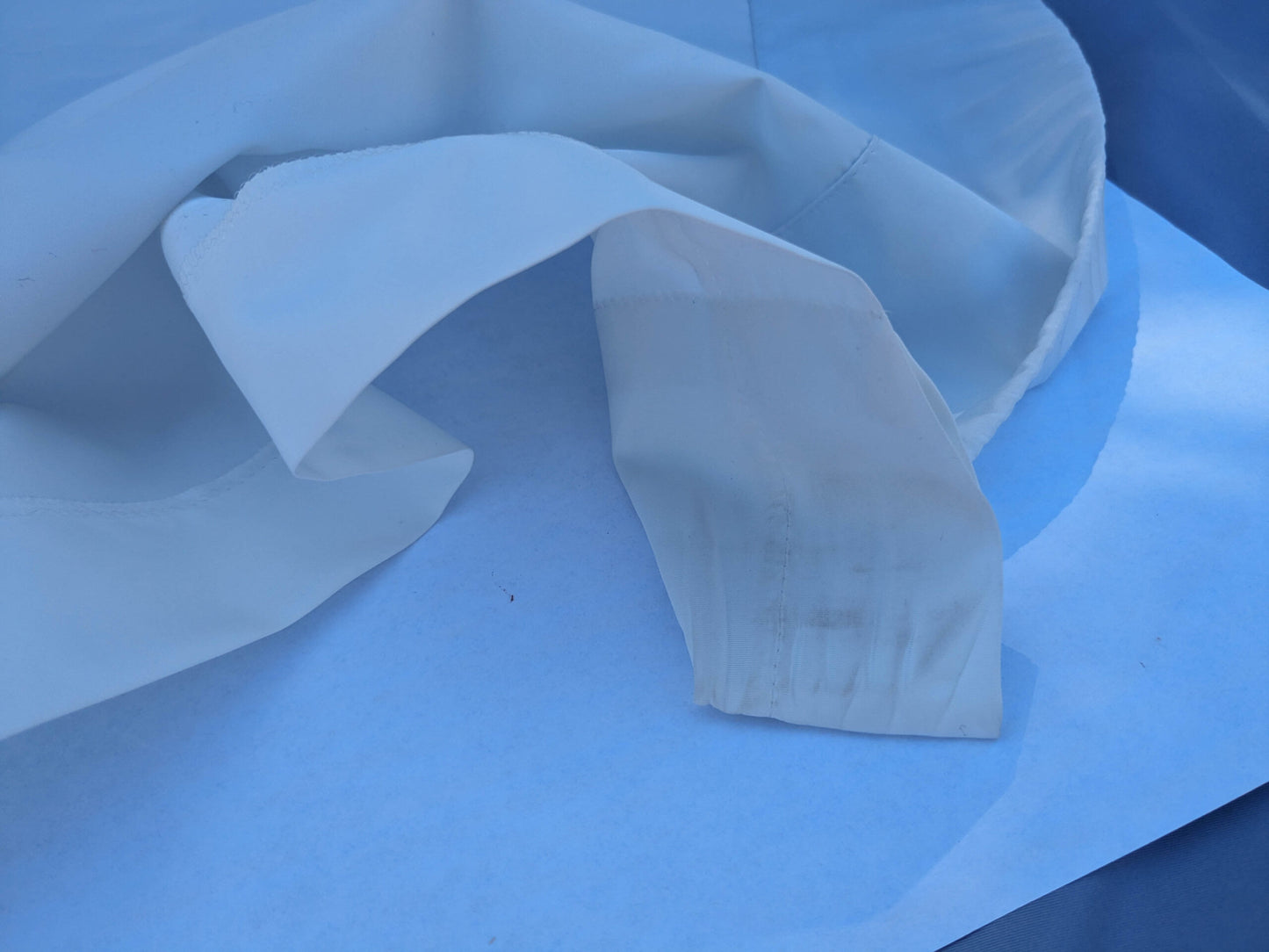 52 EV35 Length 2.8y Christian Fischbacher Benu Chroma Sky White Solid MSRP USD 300+/y