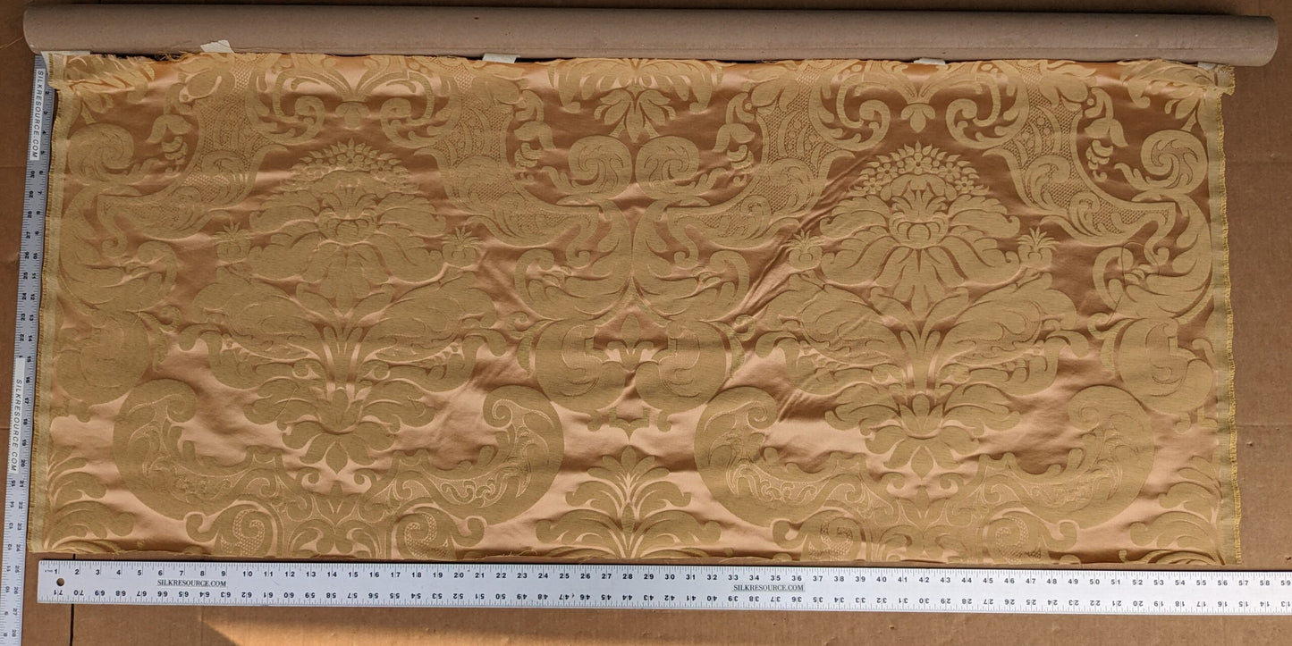 0.6Y Old World Weavers Scalamandre Bellona Soft Peach Gold Thick Renaissance Silk Damask MSRP USD406/y